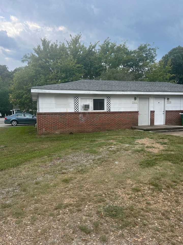 5540 Clemons Rd - Photo 2 of 9