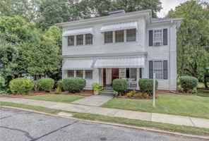 featured image of 506 South Lee StreetUnit C #C