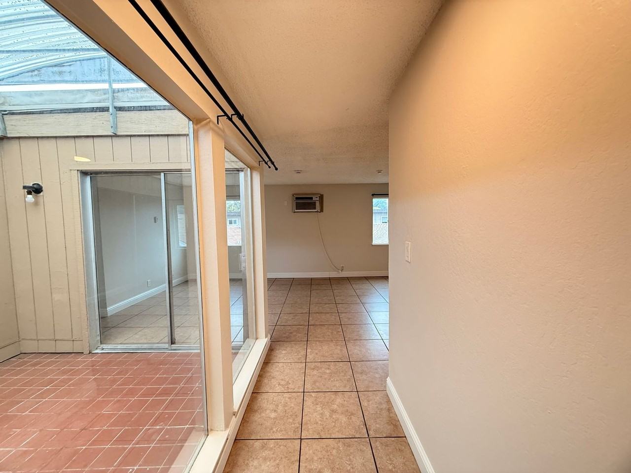 475 S E St #15 - Photo 2 of 11
