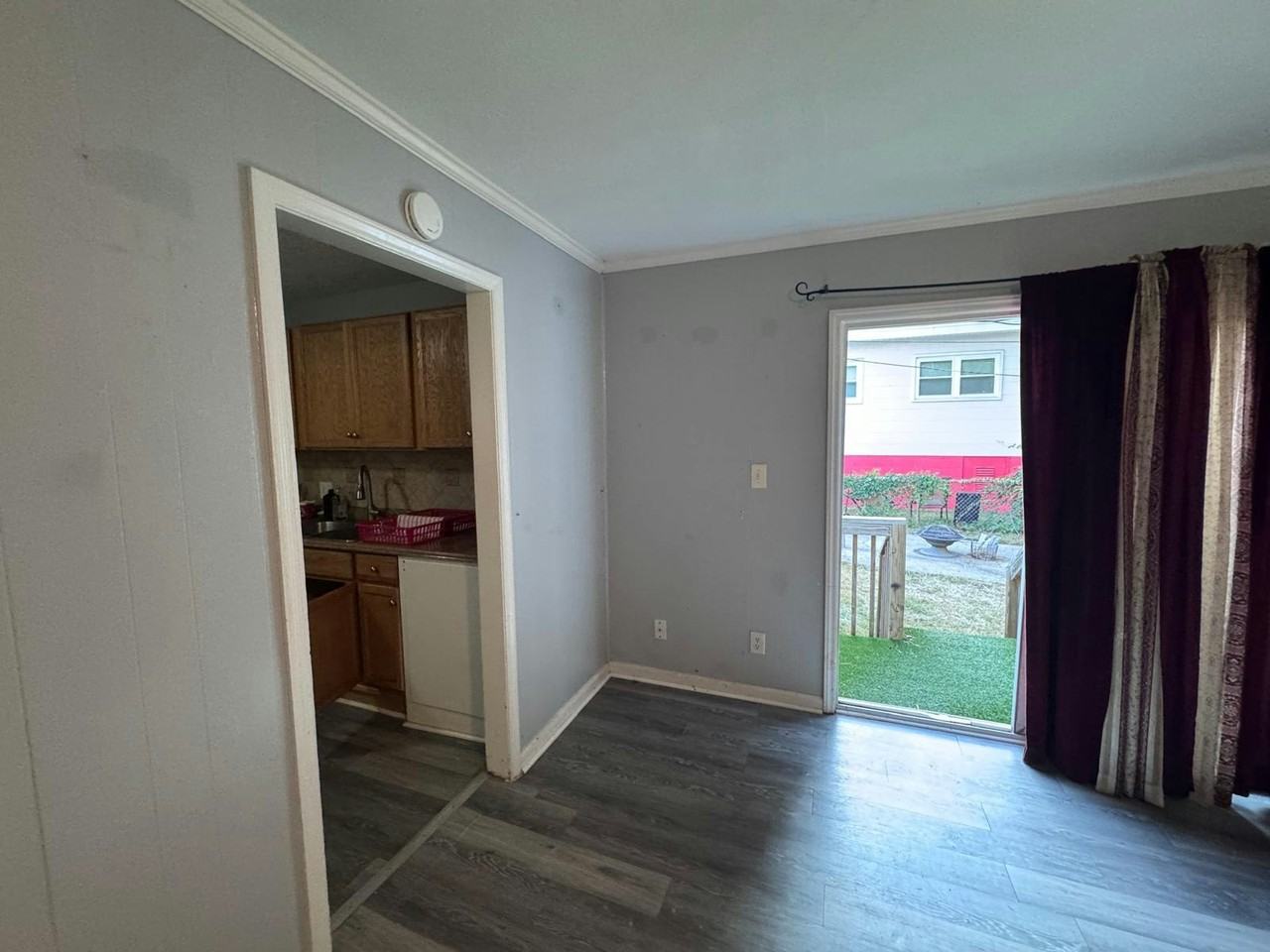 1800 Trogdon Street - Photo 4 of 23
