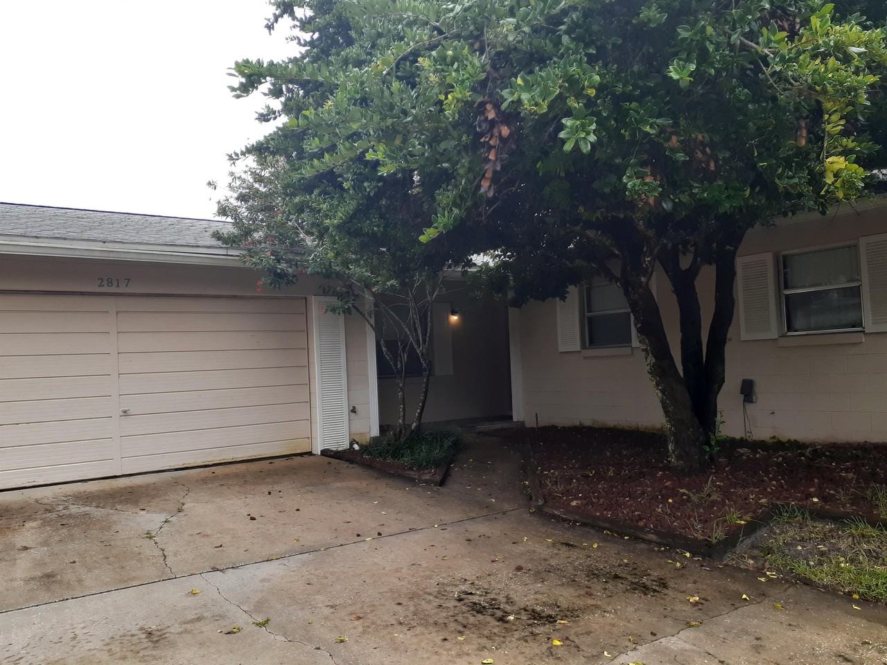 2817 Bower Rd - Photo 2 of 28