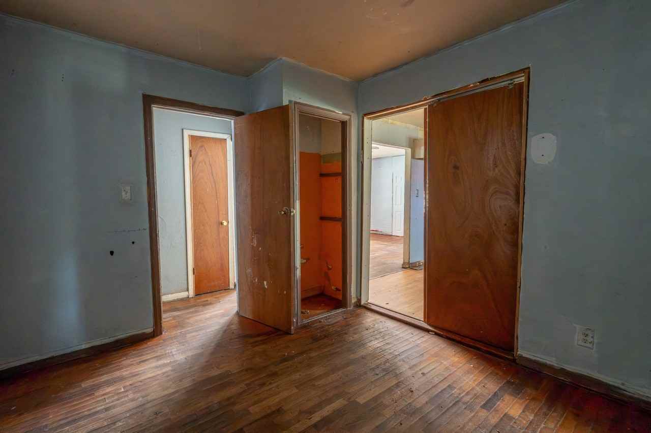 101 W Union St #1 - Photo 7 of 25