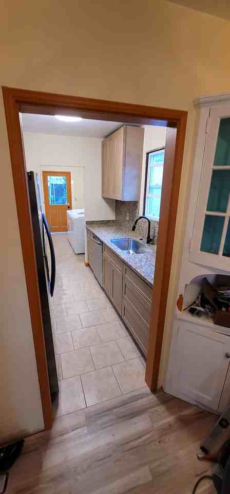 1457 Jefferson Avenue, Unit 1457 Jefferson Ave - Photo 7 of 15