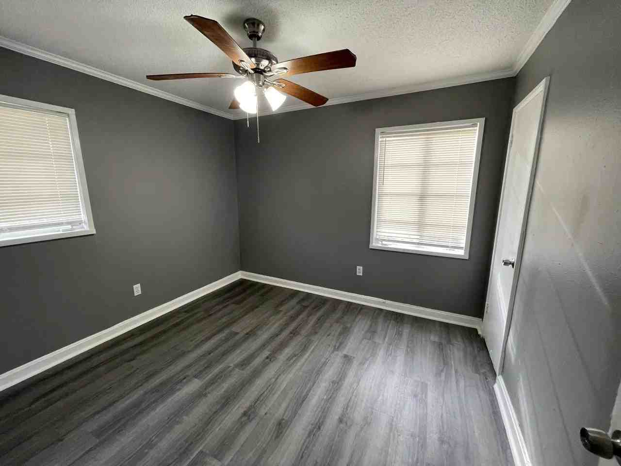 709 Quinn Street - Photo 7 of 11