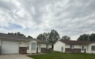 featured image of Mountain View Dr
