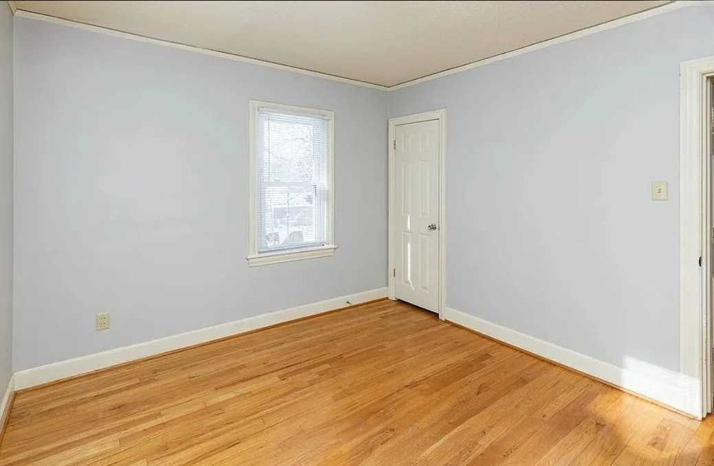1938 63rd Street - Photo 7 of 18