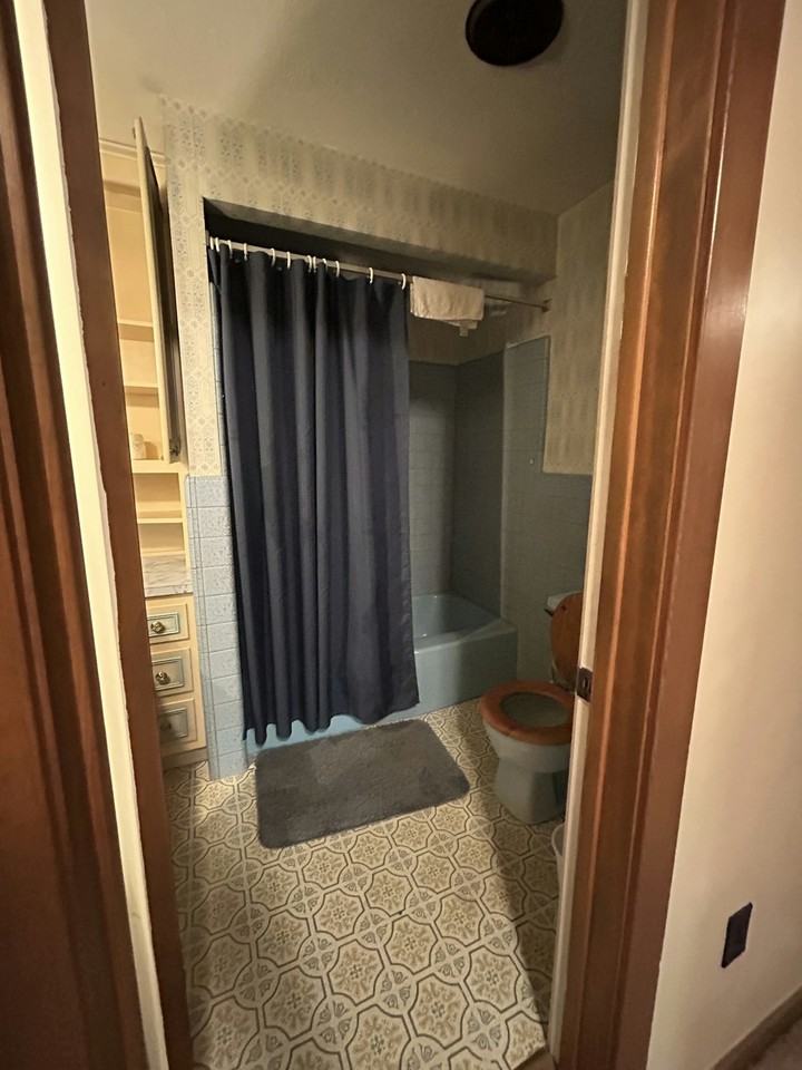 1200 East High Street, Unit Penthouse - Photo 4 of 12