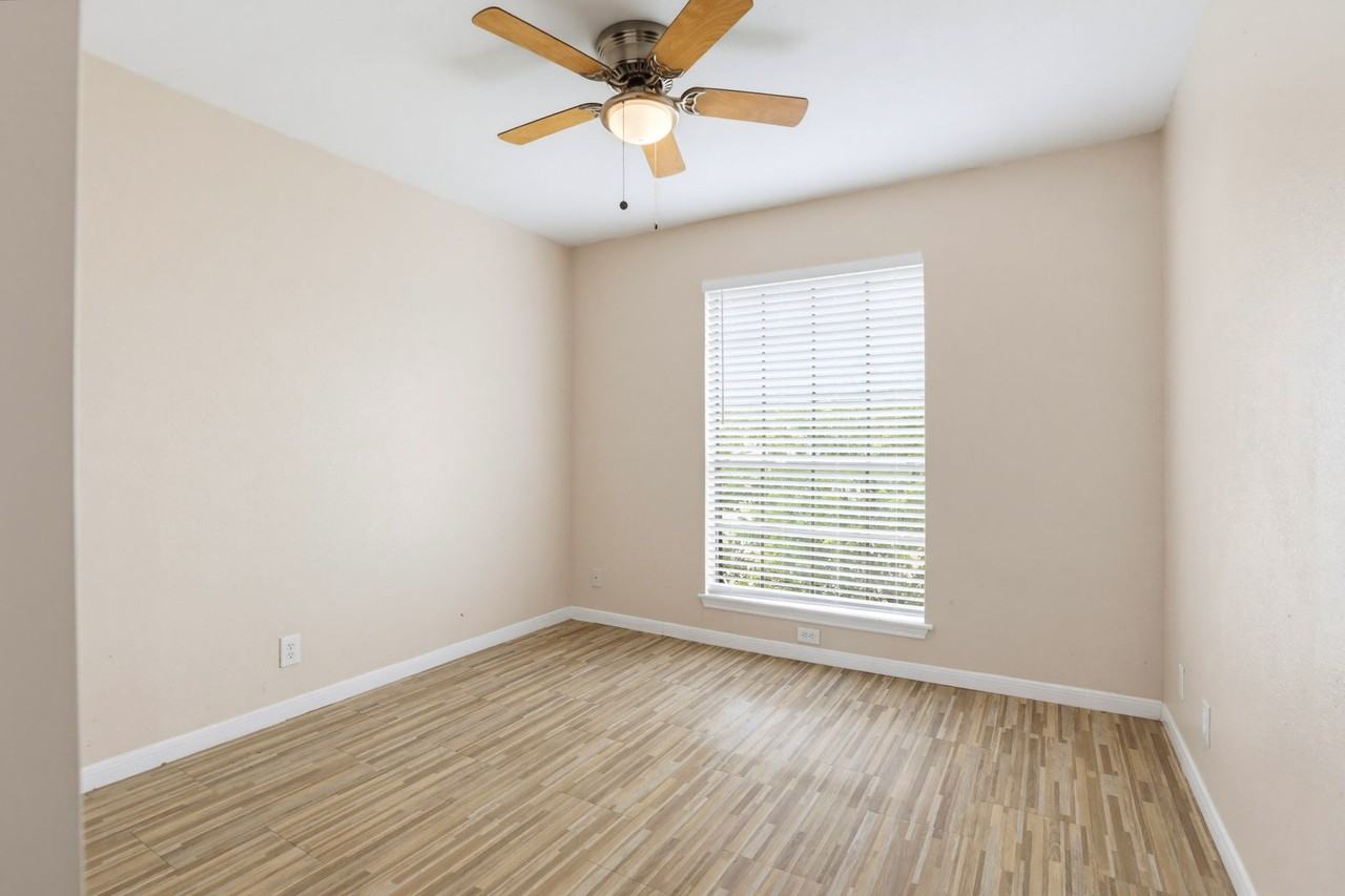 10543 Starcrest Dr #10543 - Photo 7 of 11