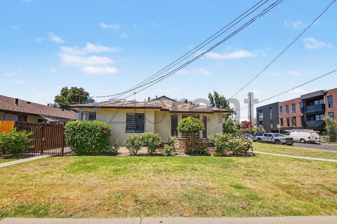 14801 Burbank Blvd - Photo 4 of 25