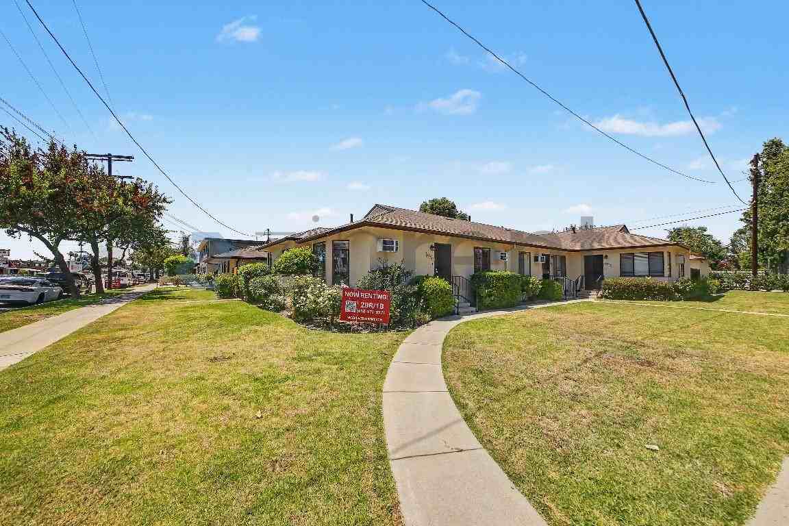 14801 Burbank Blvd - Photo 6 of 25