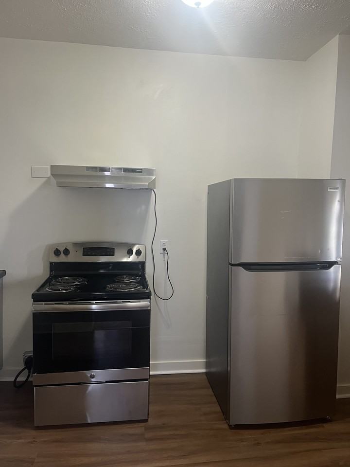 117 Neal Ave #1 - Photo 6 of 13