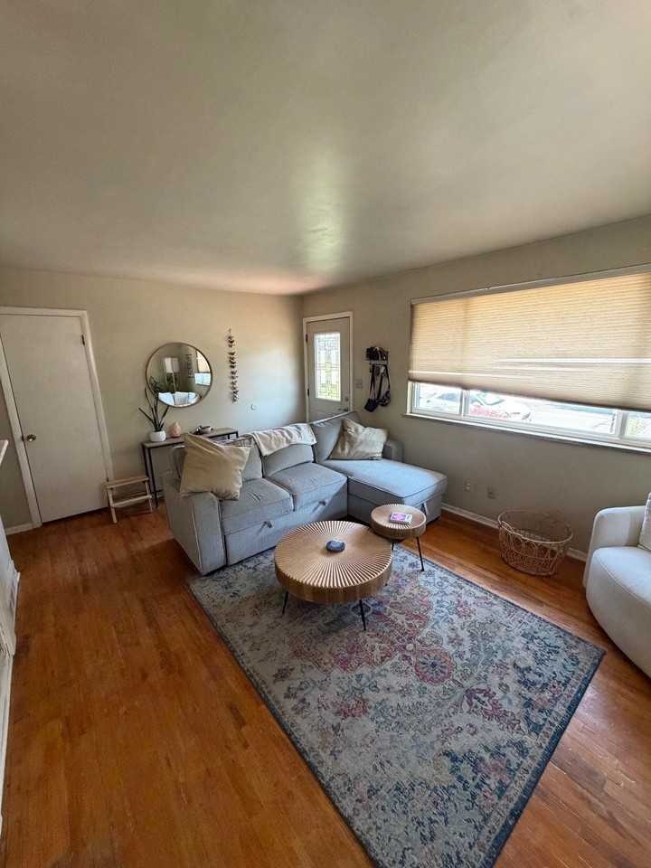 2835 Eaton St - Photo 4 of 15