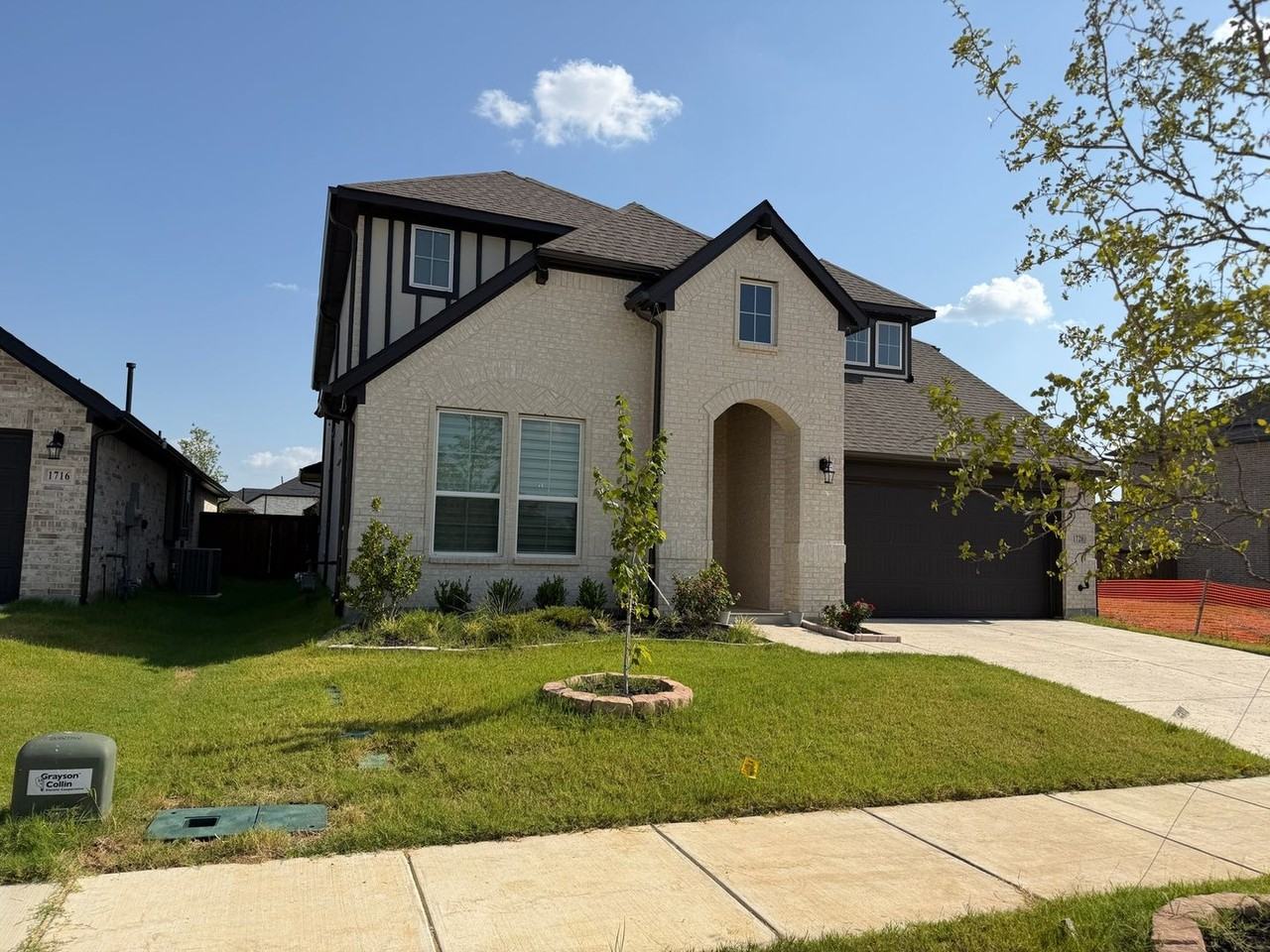 1720 Sangallo Ln - Photo 2 of 19