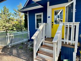 featured image of 12 River Falls Dr