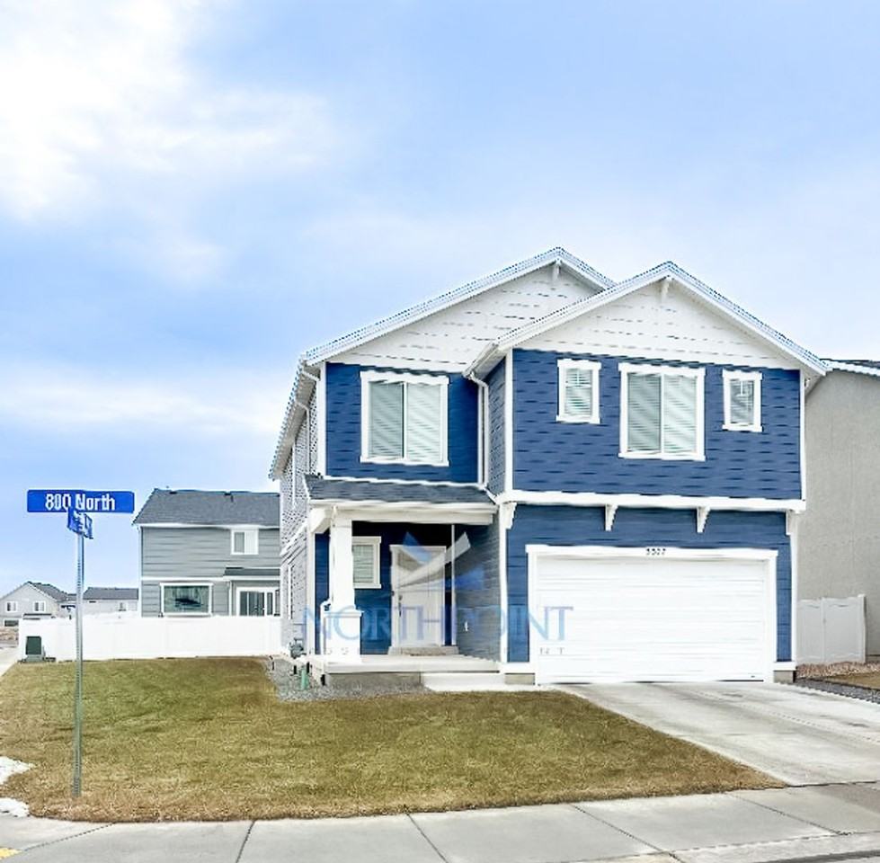3377 W 800 N - Photo 2 of 18