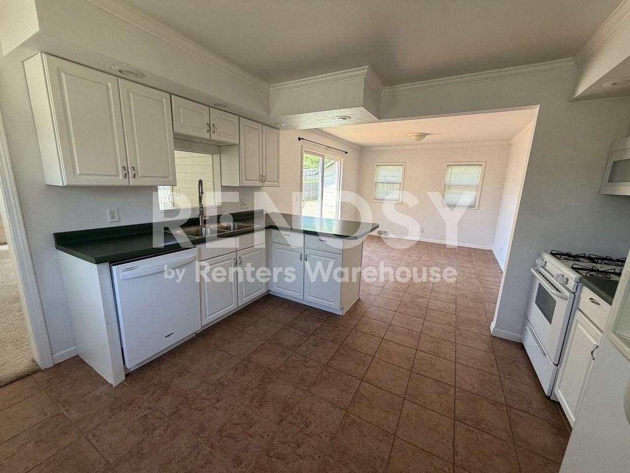 2907 Knollwood Dr Se - Photo 3 of 24