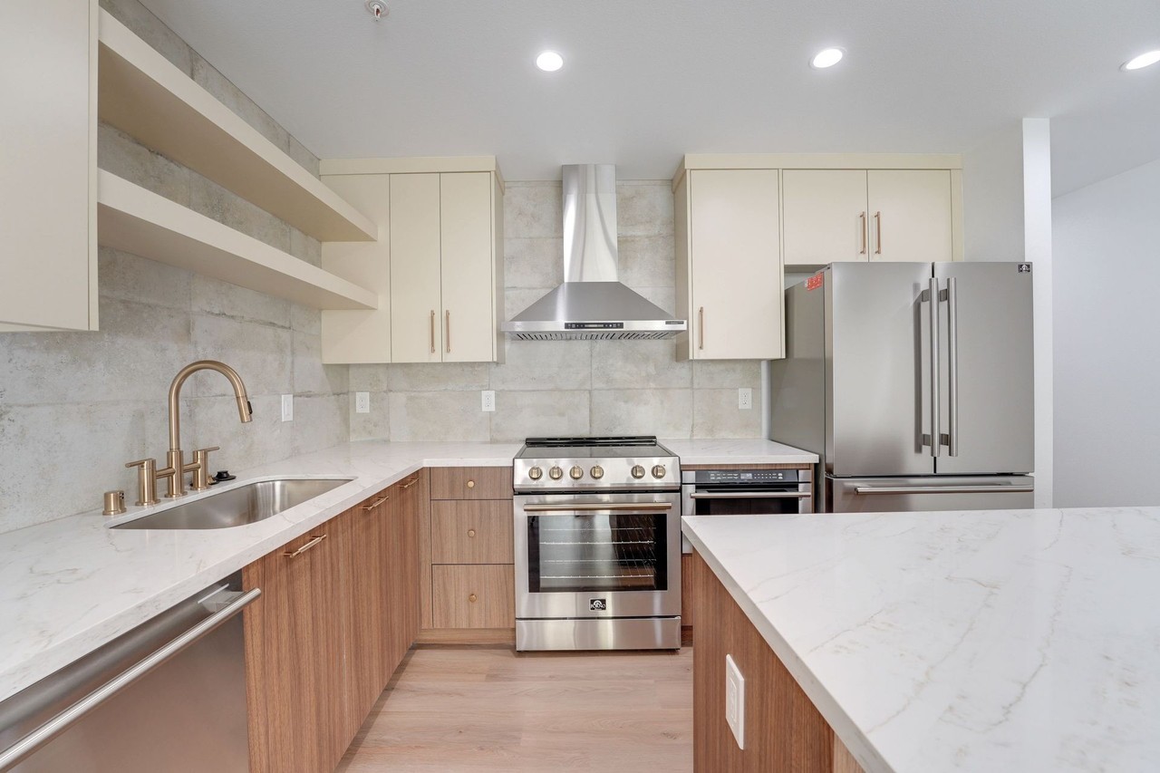 Oceans 315 Coastal Luxury | La Jolla, CA - Photo 4 of 7