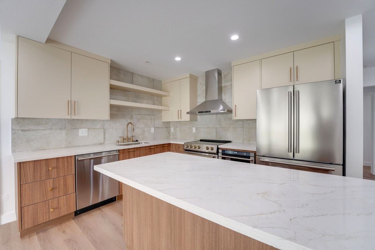 Oceans 315 Coastal Luxury | La Jolla, CA - Photo 5 of 7