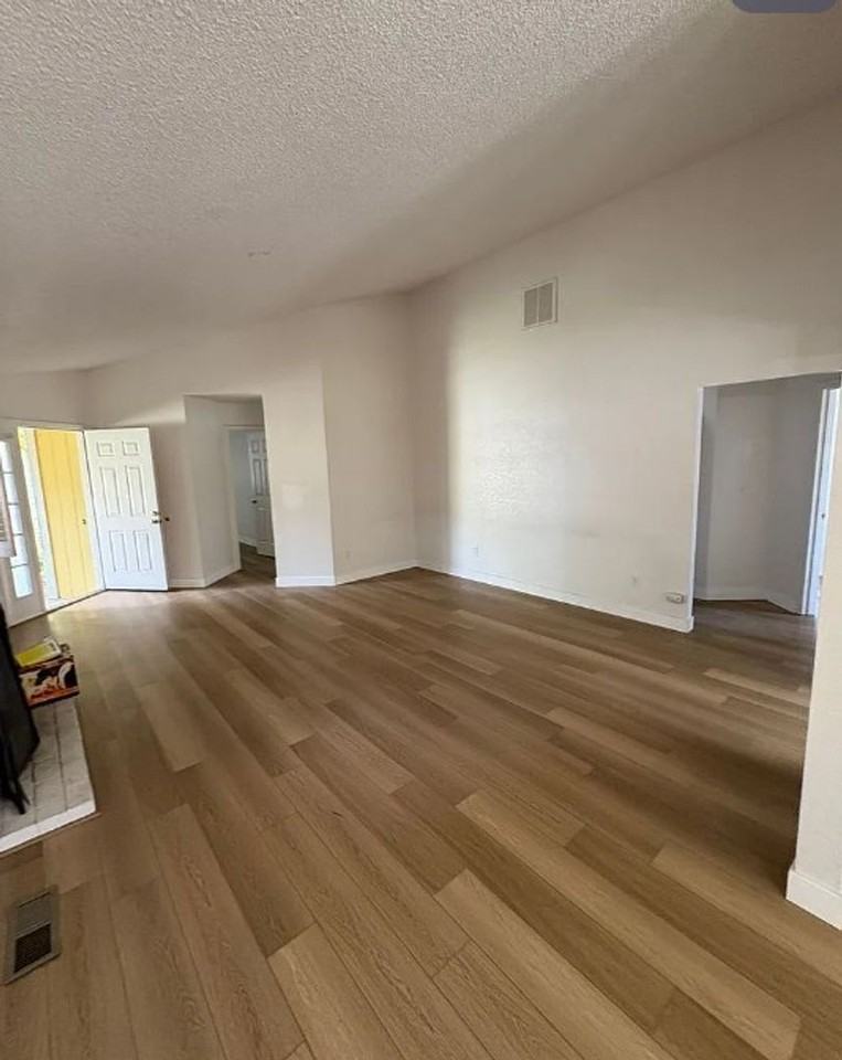 5870 Coyote Ridge Rd - Photo 2 of 17
