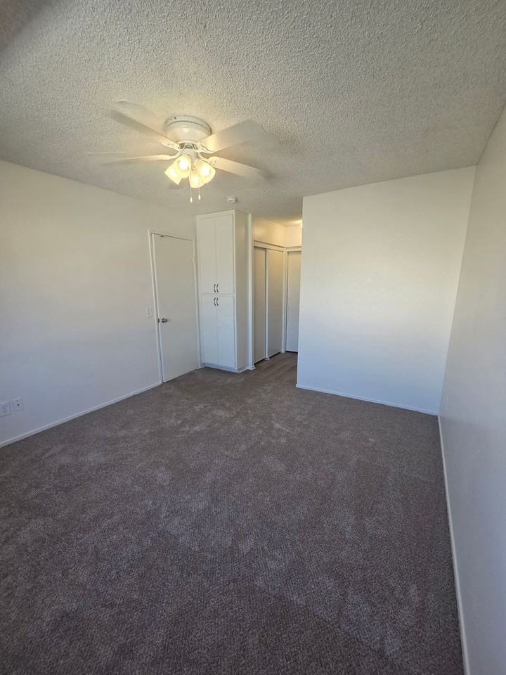 170 Amberway Apartments - Photo 4 of 16