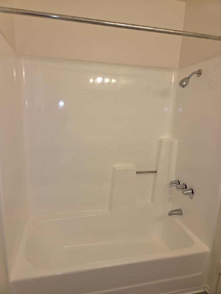 170 Amberway Apartments - Photo 6 of 16
