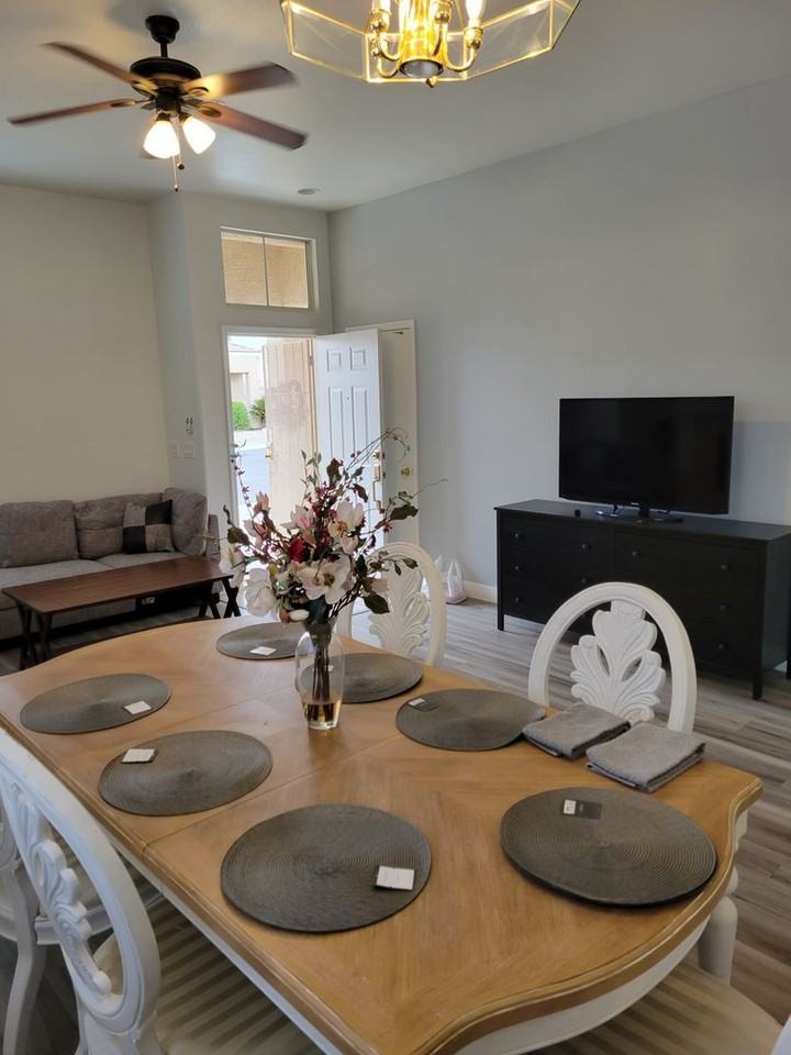 3305 Hillingdon Ct - Photo 4 of 20
