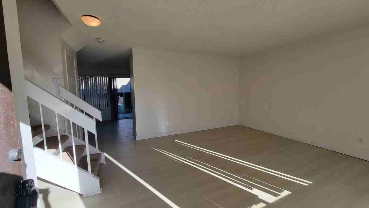 4475 Anne Sladon St - Photo 5 of 22