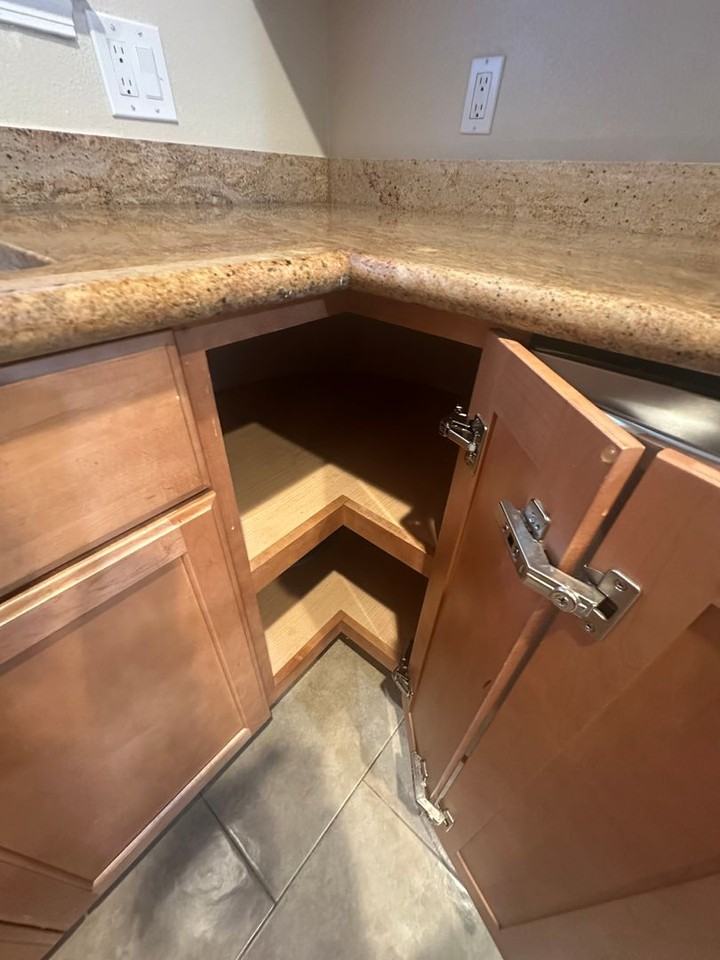 4309 Ross Ave - Photo 6 of 50