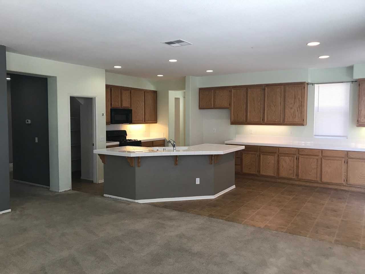 4420 Cloudywing Rd - Photo 2 of 50