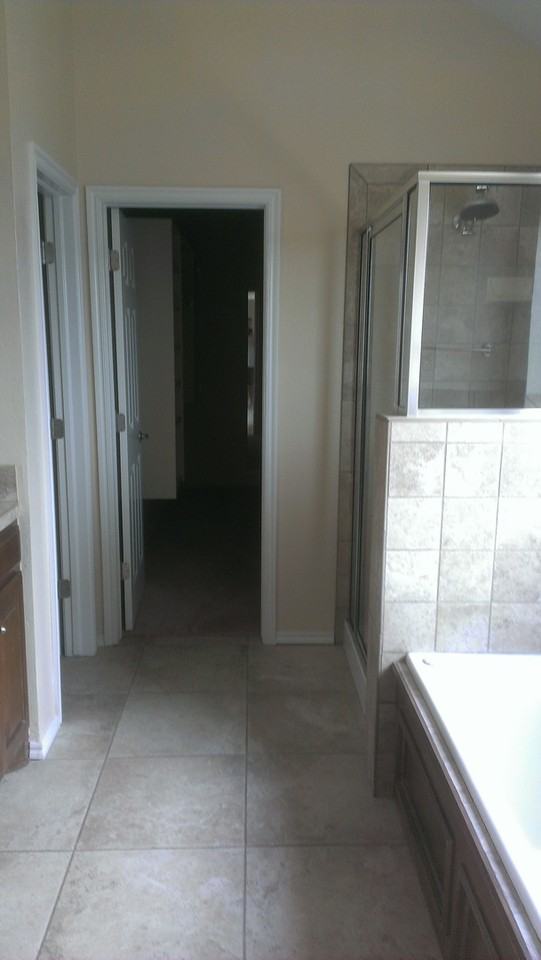 315 Butterfield Trl - Photo 4 of 9