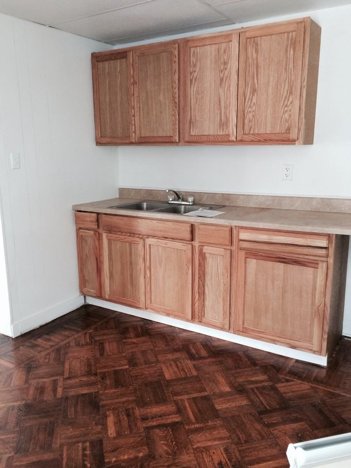 612 E Market St #2F - Photo 5 of 12