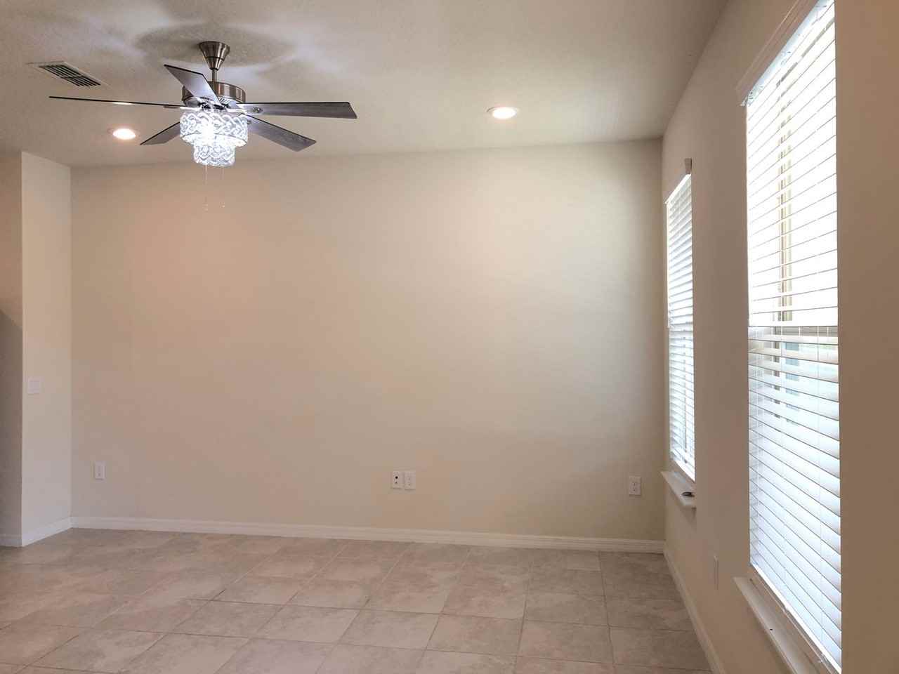 2674 Mead Ave - Photo 7 of 50