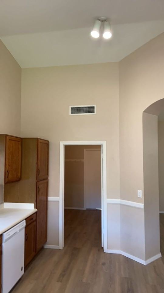 1518 W Antiqua Dr - Photo 3 of 4