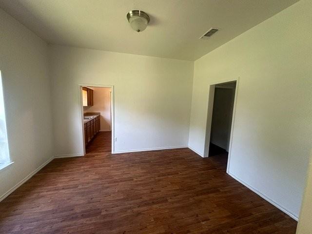 236 2nd St Ne - Photo 3 of 11
