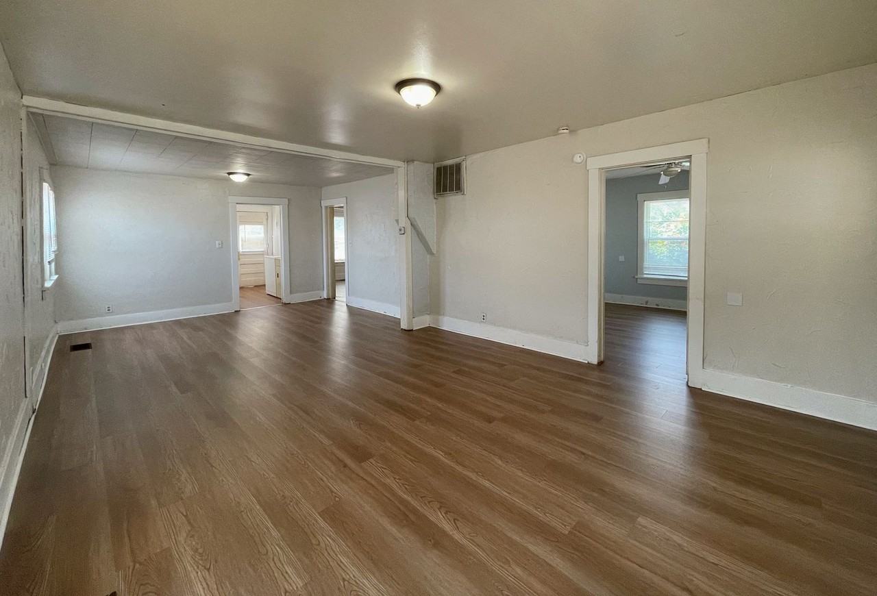 1631 E 4th Ave - Photo 2 of 13