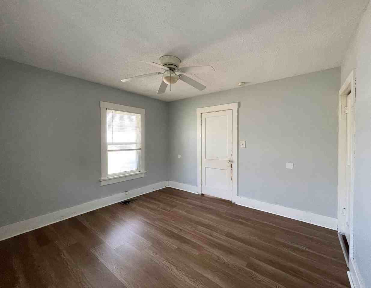 1631 E 4th Ave - Photo 6 of 13