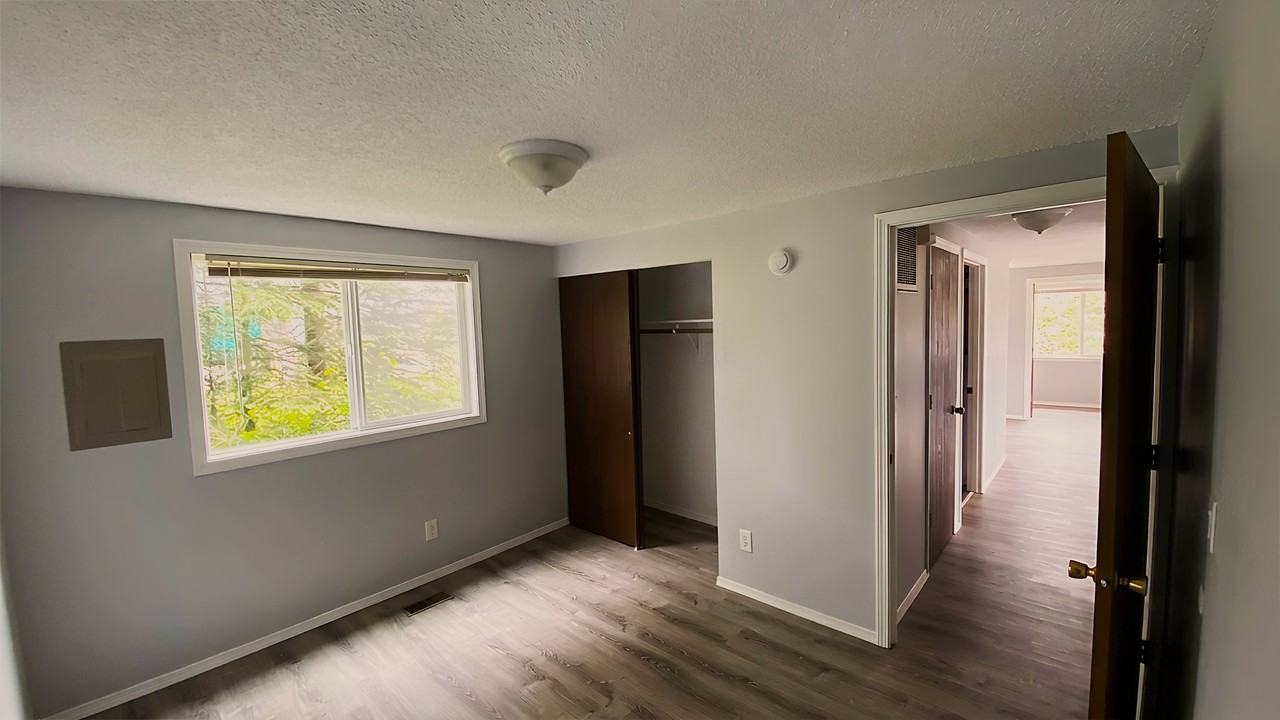 1504 Fathom Dr #10 - Photo 5 of 8