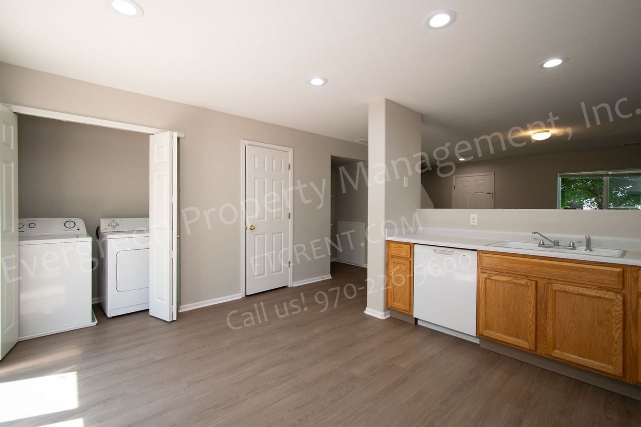 3326 Warren Farm Dr - Photo 7 of 39