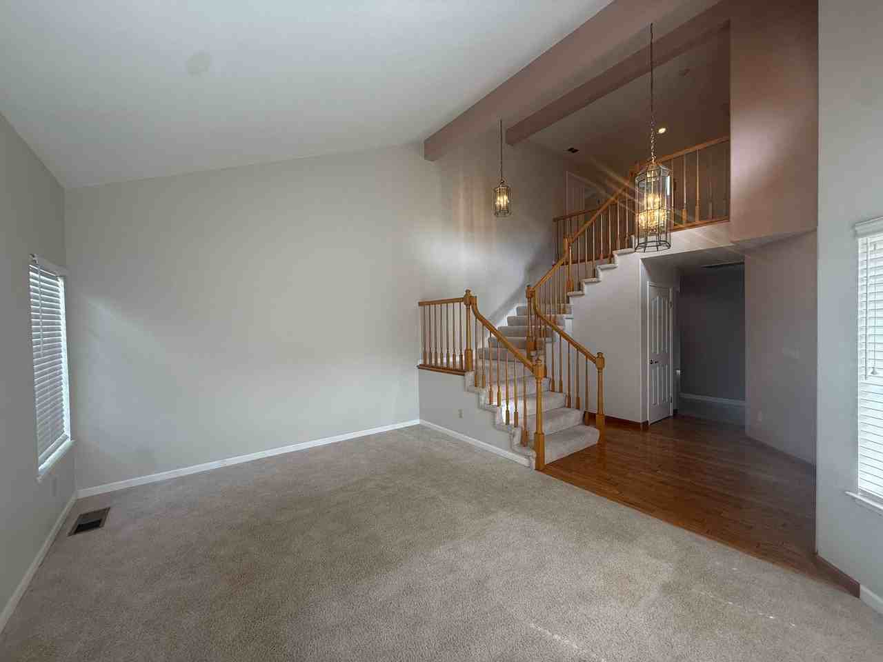 2853 Saint Andrews Rd - Photo 5 of 27