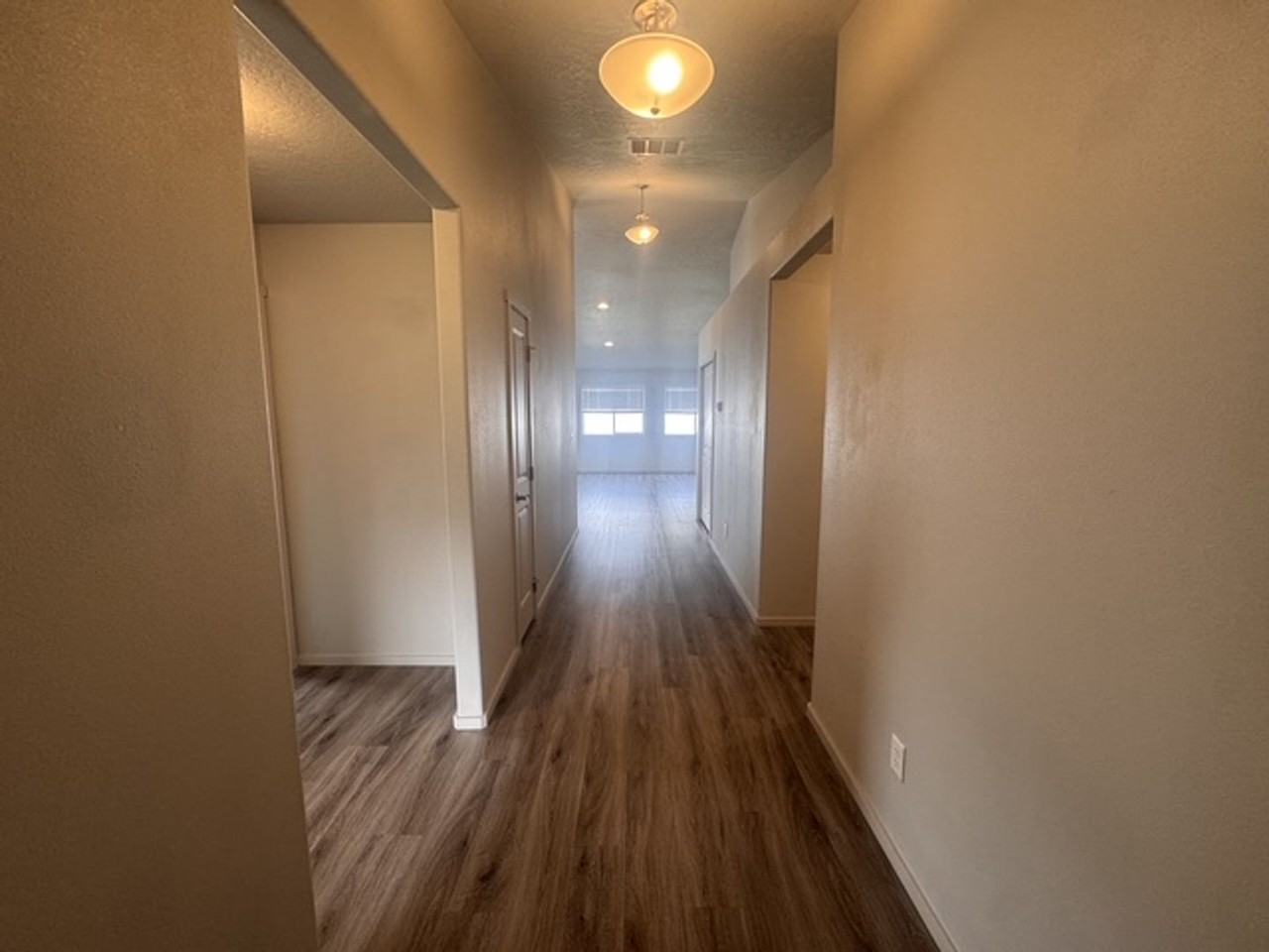 17611 E Maxwell Ave - Photo 6 of 19