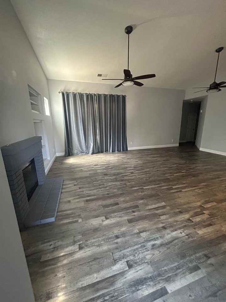 2819 S Maselli Ct - Photo 4 of 18