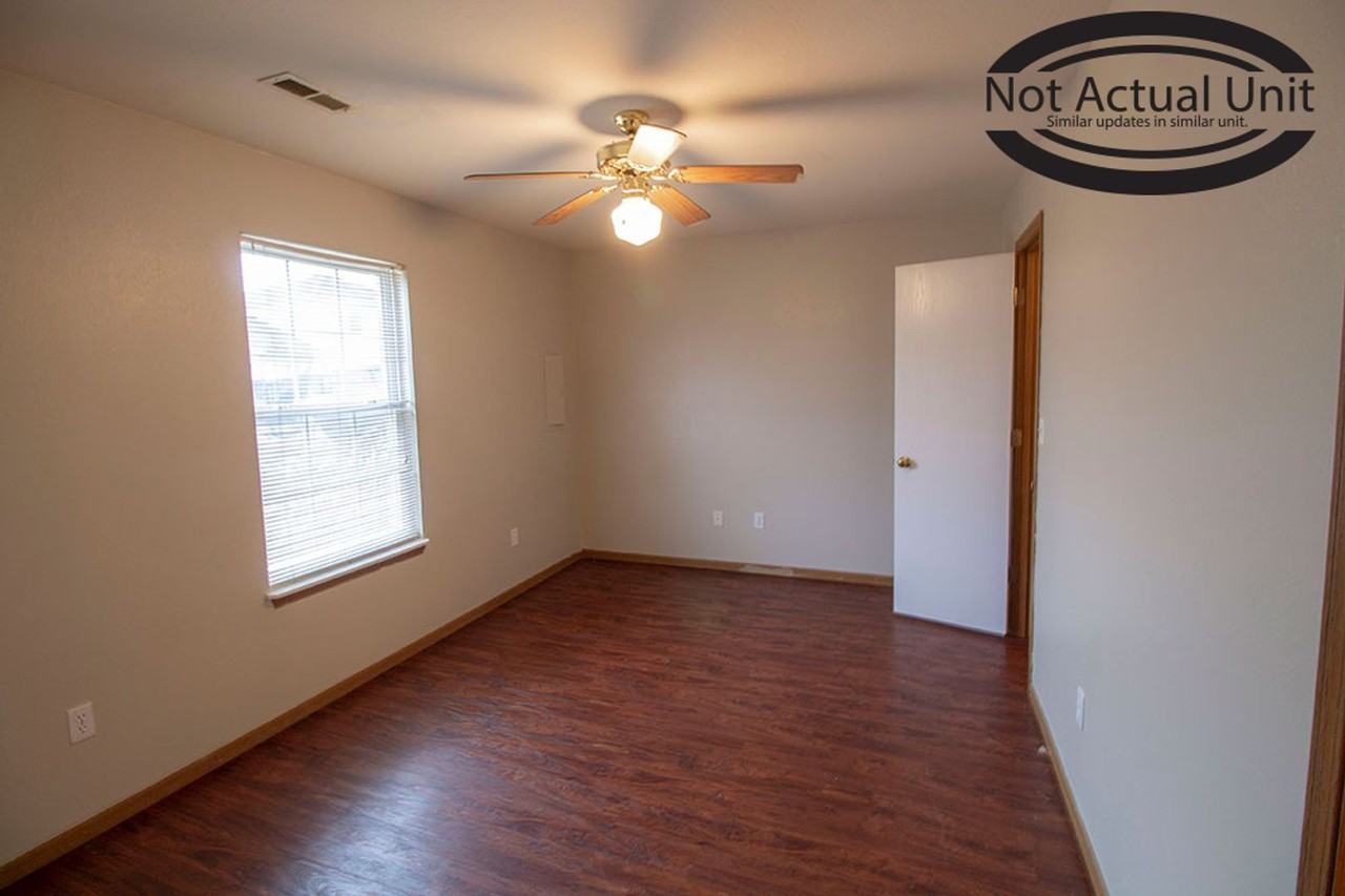 1505 Native Dancer Ct - Photo 4 of 28