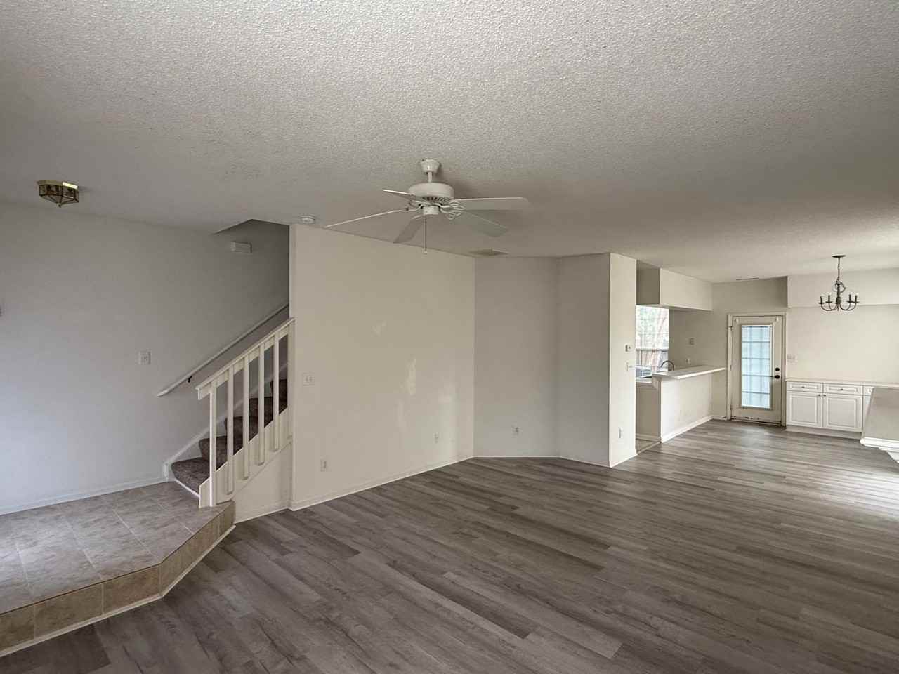 2544 Covent Garden Rd - Photo 4 of 20