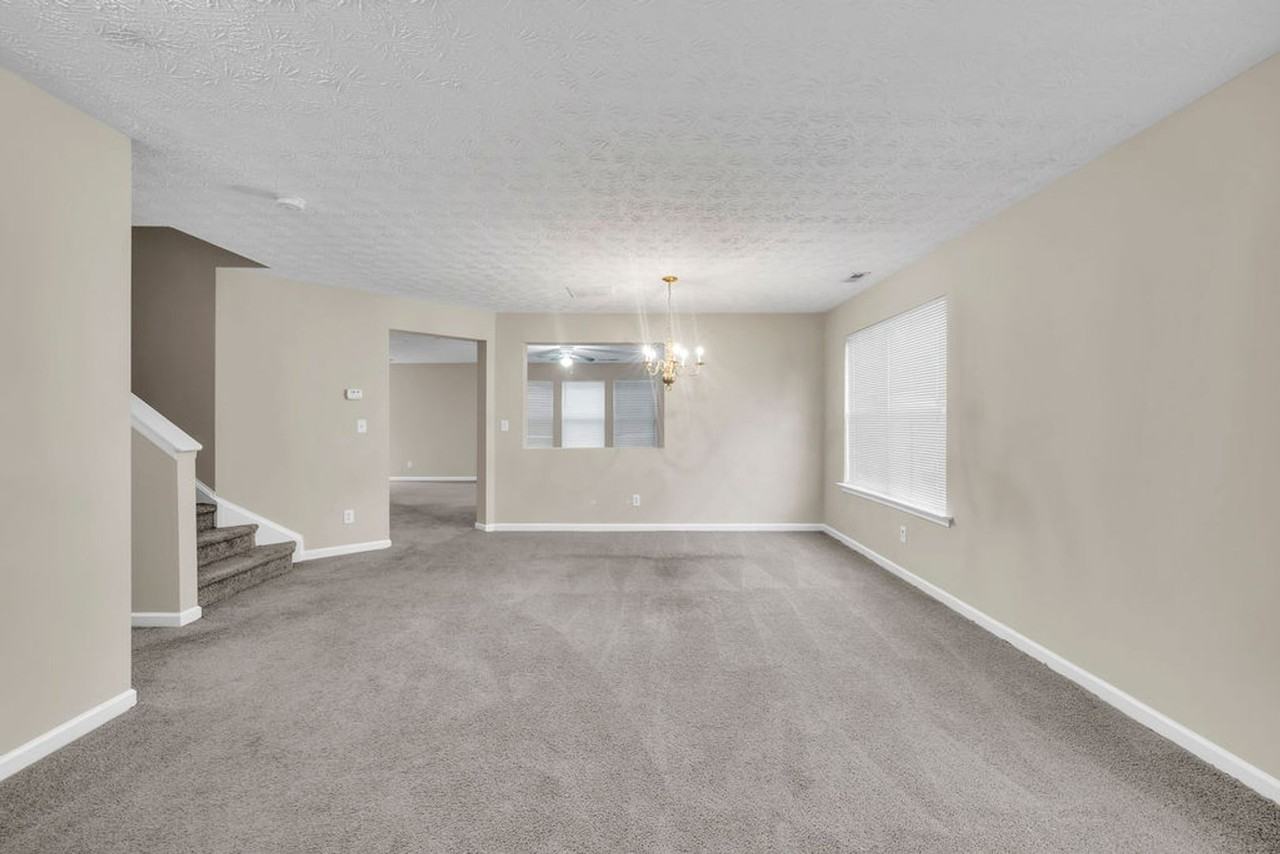 2888 Brookford Ln Sw - Photo 7 of 35