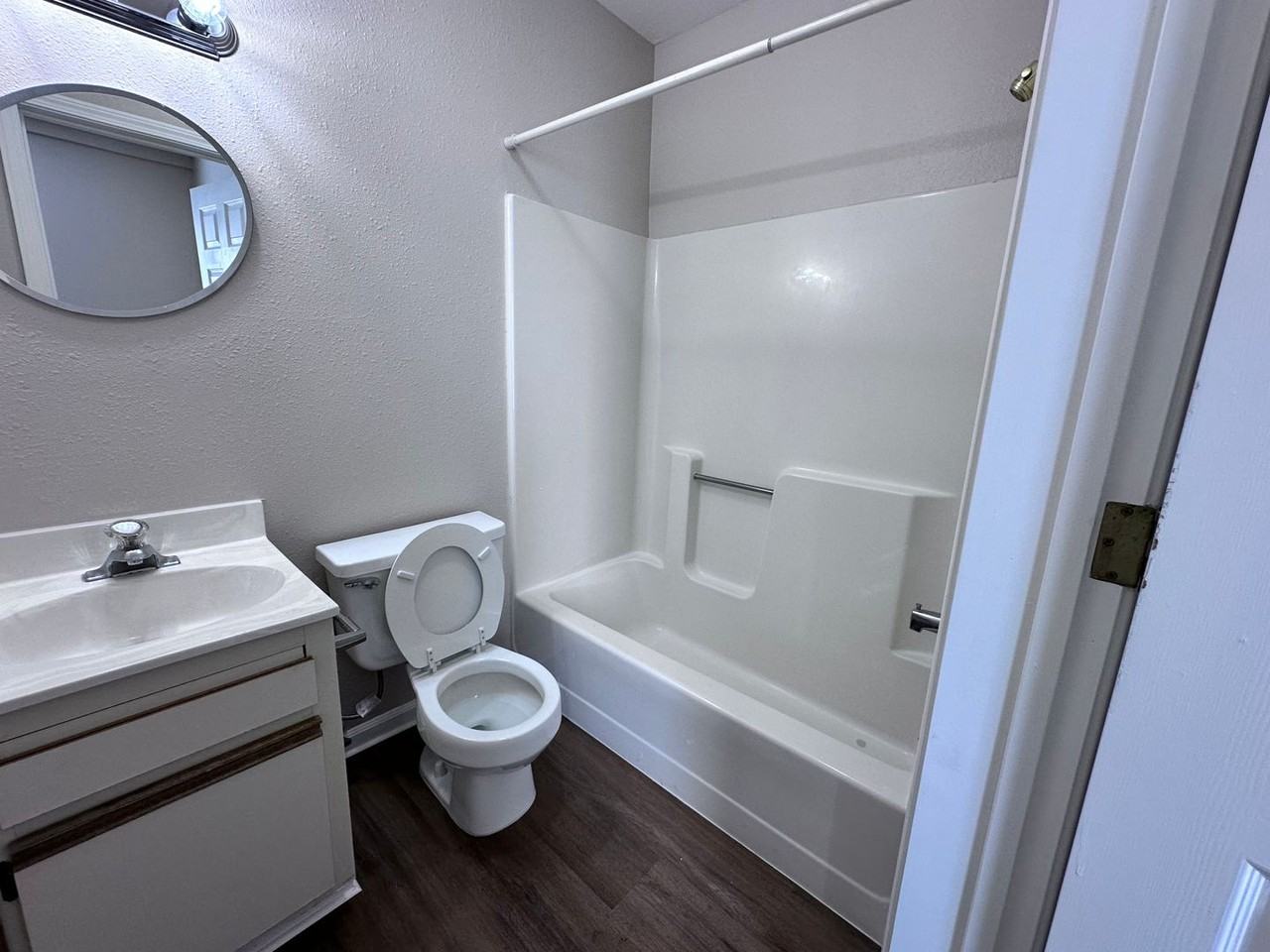458 S C St - Photo 6 of 14
