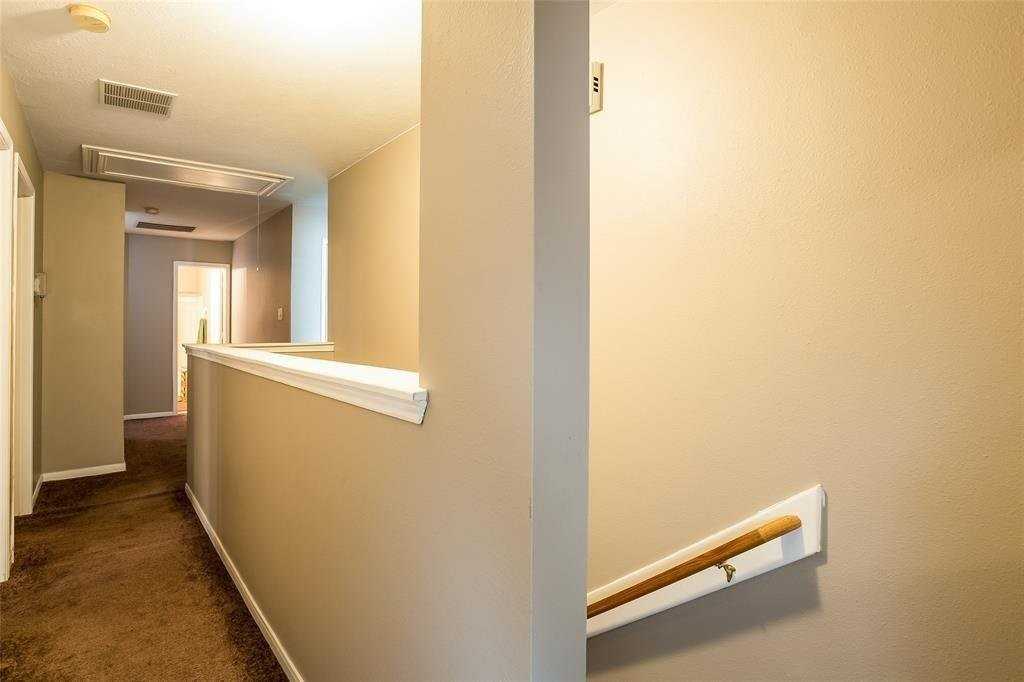 21910 Willow Downs Dr - Photo 7 of 32