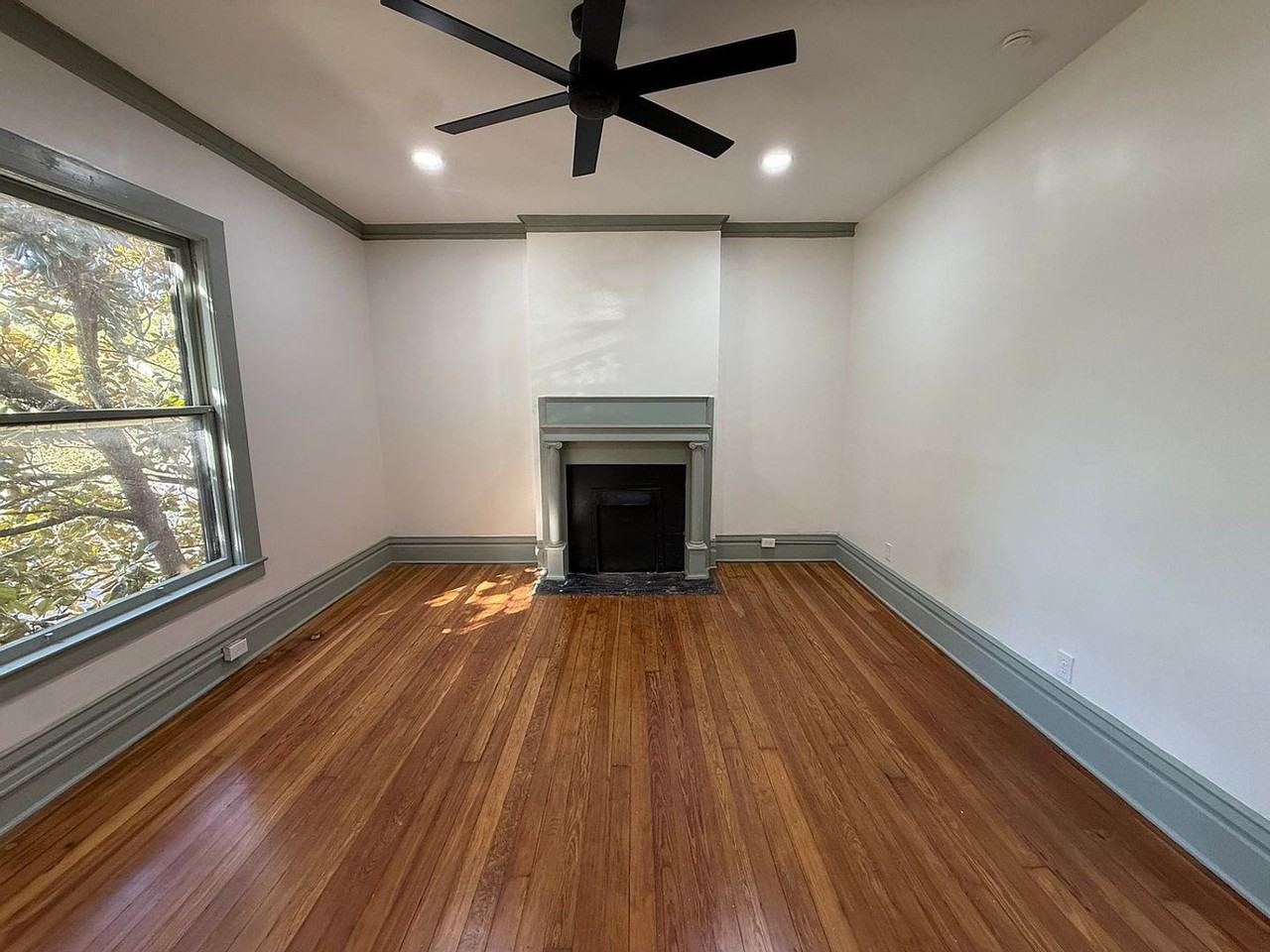 485 W Third St - Photo 5 of 13