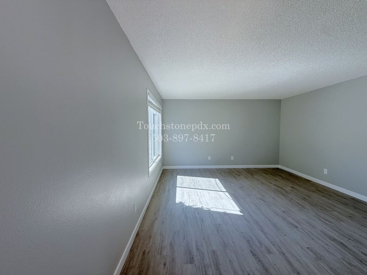 2469 Se 135th Ave - Photo 7 of 42