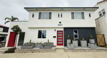 featured image of 4531 E Anaheim St