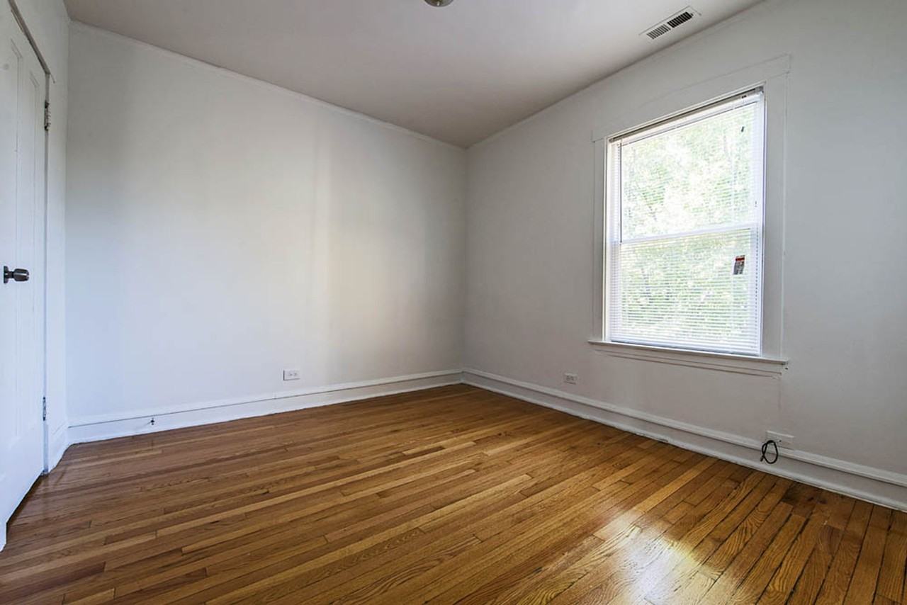 5401 W Le Moyne - Photo 4 of 19